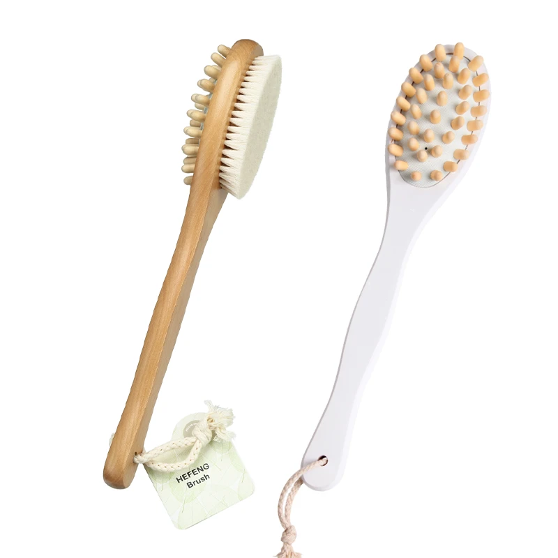 Doppelseitige K&ouml;rperb&uuml;rste aus Holz mit Massagestiften